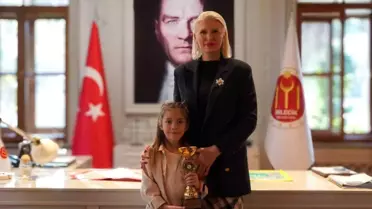 Cumhuriyet Bayramı Etkinliklerinde Öğrencilere Ödül