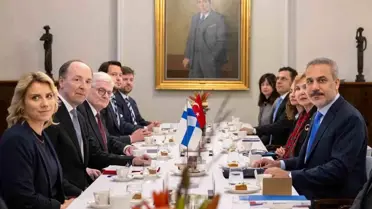 Hakan Fidan Finlandiya'da Görüştü