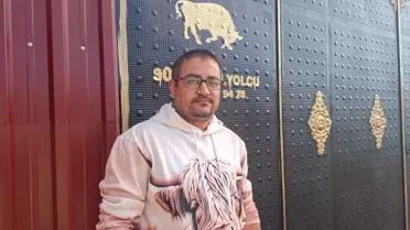 Yılanı Kuyruğundan Yakaladı