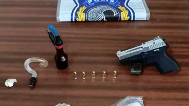 Gaziemir'de Uyuşturucu ve Silah Ele Geçirildi