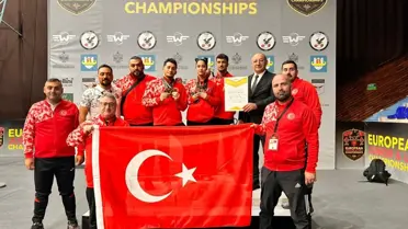 Türkiye Halterde Avrupa'da Zirveye Çıktı