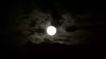 Manisa'da 2025'in En Parlak Dolunayı