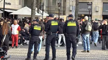 Galatasaray Taraftarları Amsterdam'da Coştu