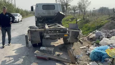 Turgutlu'da Tren Kazası: Sürücü Sağ Kurtuldu