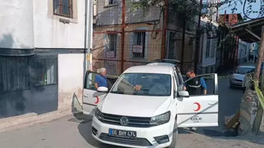 İzmir'de Kızılay çalışanı tabancayla vuruldu