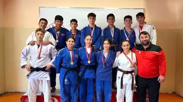 Bilecik'te Judo Şampiyonası başladı