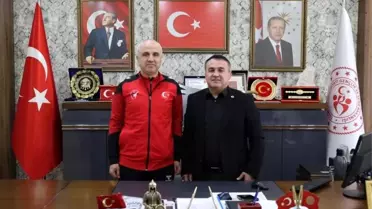 Mesur Düş, Deaflympics'te Türkiye'yi Temsil Edecek