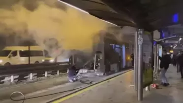 Edirnekapı Metrobüs Durağı'nda Yangın Paniği