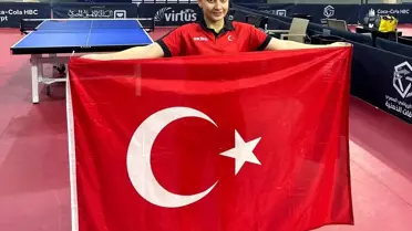 Ebru Acer ve Sümeyra Türk'ten Masa Tenisi'nde Madalyalar