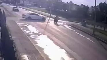 Serik'te Motosiklet Kazası: Sürücü Ağır Yaralı