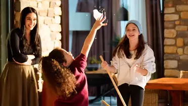 Güller ve Günahlar'da Köpük Savaşları!