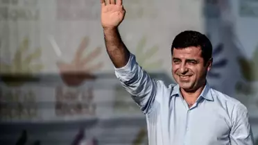 DEM Partili Cengiz Çandar: Gece Ankara'daydım, Demirtaş saatler içinde tahliye olabilir