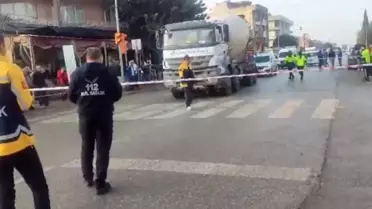 İzmir'de Beton Mikserinin Çarptığı Babaanne Hayatını Kaybetti, Torunu Yaralandı