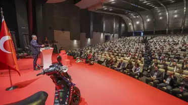 Özgür Özel: Motokuryelere Hız Dayatılması Denetlenmeli