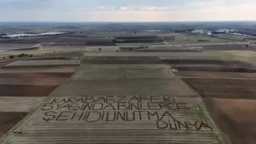 Tarlasına yazdığı kutlama mesajlarıyla bilinen Kırklarelili çiftçi bu kez de Karabağ zaferini kutladı