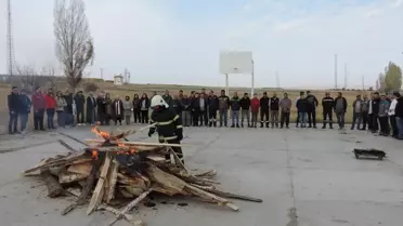 Ulaş'ta Yangın Eğitimi ve Tatbikatı