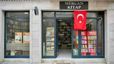 Yayıncılığın kalbi Cağaloğlu, Kitapçılar Sokağı'yla yeniden canlanıyor
