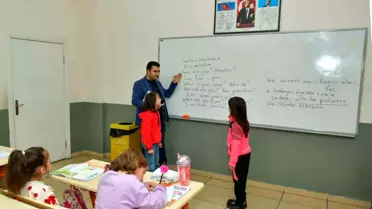 Esenyurt'ta Paket Ders Sistemi İlk Kez Uygulanmaya Başladı