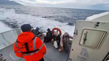 Leylek Koyu'nda 4 Düzensiz Göçmen Kurtarıldı