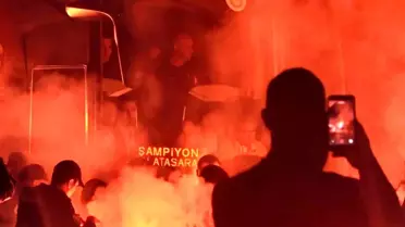 Galatasaray Kocaeli'nde Coşkuyla Karşılandı