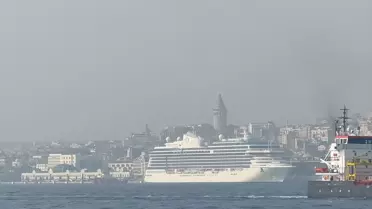 İstanbul Boğazı ve çevresinde sis etkili oldu