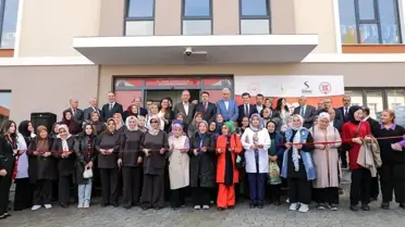 Kütahya Valisi Işın: 'Kadınlarımız toplumun direğidir'