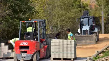 Bilecik'te Kilit Parke Taşı Çalışmaları ile Sokaklar Güzelleşiyor