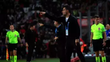 Beşiktaş, Antalyaspor'u 2-0 Geçti