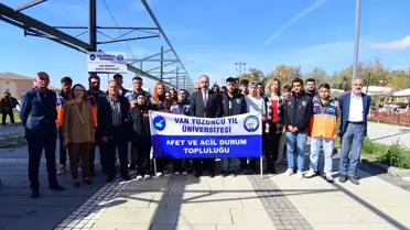 Depremin İzlerini Silmek İçin Çaba