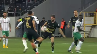 Arca Çorum FK, Iğdır FK'yi 3-1 Yendi