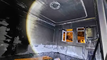 Hakkari'de Aileyi Yıkan Yangın