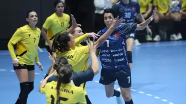 Bursa Büyükşehir İtirafı: AEK'i 37-29 Yendi