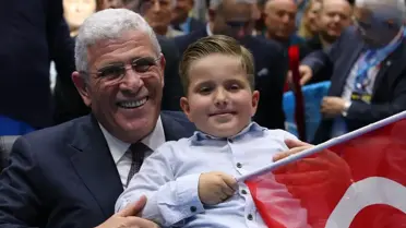 Dervişoğlu: Cumhuriyete Sahip Çıkmak Görevimiz