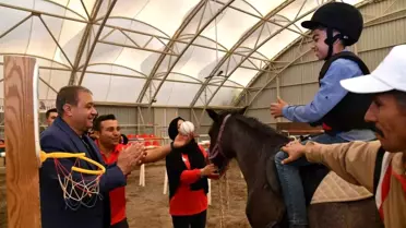 Şanlıurfa'da Engelli Çocuklara Atla Terapi Etkinliği