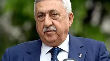 Atatürk Anısına Saygı Duruşu