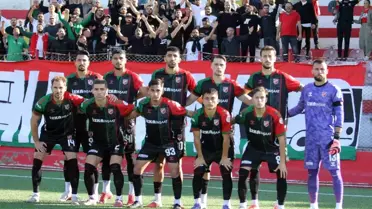 Karşıyaka ve Ayvalıkgücü Belediyespor Golsüz Beraberlik Elde Etti