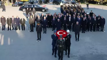 Büyük Önder Atatürk için Anıtkabir'de devlet töreni düzenlendi