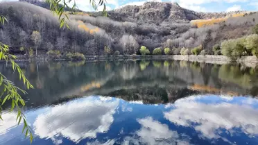 Karagöl Tabiat Parkı Sonbahar Ziyaretçilerini Ağırlıyor