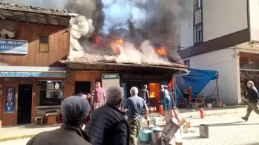 Çaykara'da Kalaycı Dükkanında Yangın