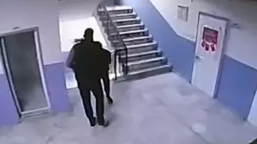 Turgutlu'da Otizmli Öğrenci Merdivenden Düştü