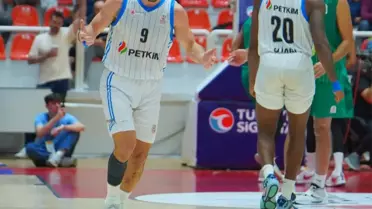 Petkimspor, Erokspor'a Yenildi