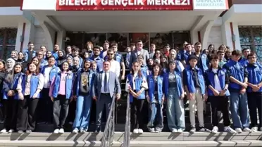 90 Öğrenci Ankara'ya Uğurlandı