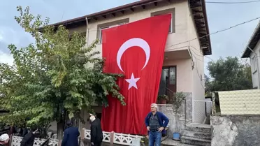 Şehit İlhan Ongan'ın babası, oğlunun en büyük hayalini gözleri dolarak anlattı
