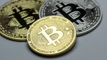 Bitcoin 105 bin dolarda tutundu: Kurumsal birikim etkili