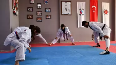 Tekvando'da İki Şampiyon Yola Çıkıyor