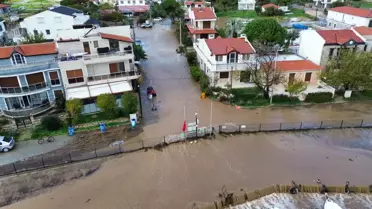 İzmir'de Sel: Şaftlı Dere Taştı