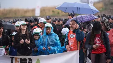 İzmir ve çevre illerde fidanlar toprakla buluştu