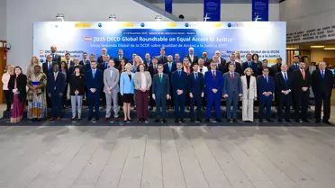 Bakan Tunç, OECD Toplantısında Türkiye'nin Adalet Reformlarını Anlattı