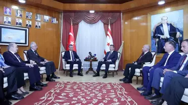 CHP Lideri KKTC'yi Ziyaret Etti