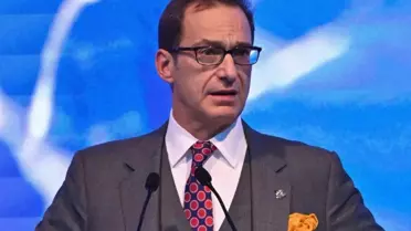 Ömer Koç'tan korkutan uyarı: Risklerle dolu bir dünya düzeni oluşuyor